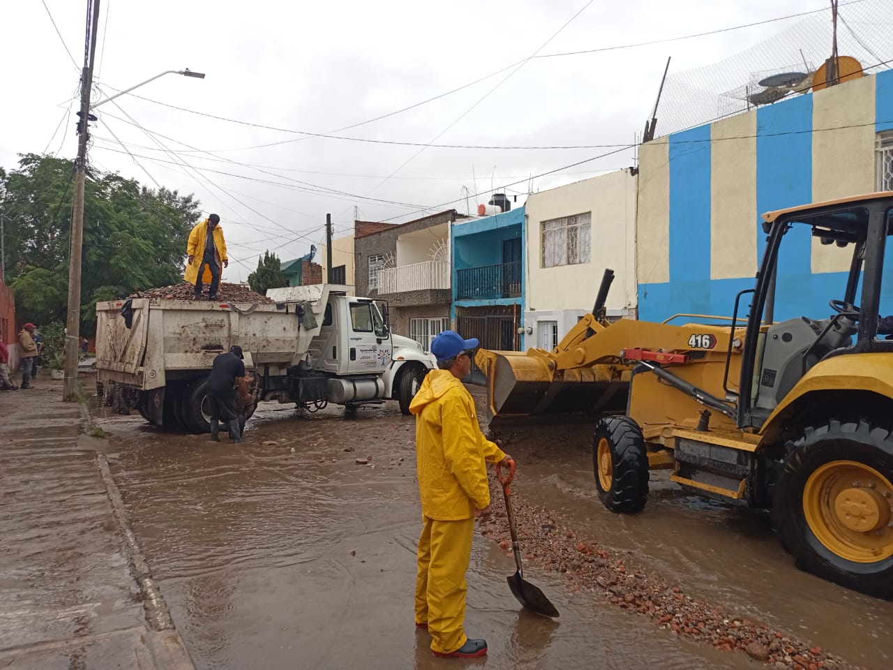 Atiende @MunicipioAgs daños ocasionados por intensas lluvias