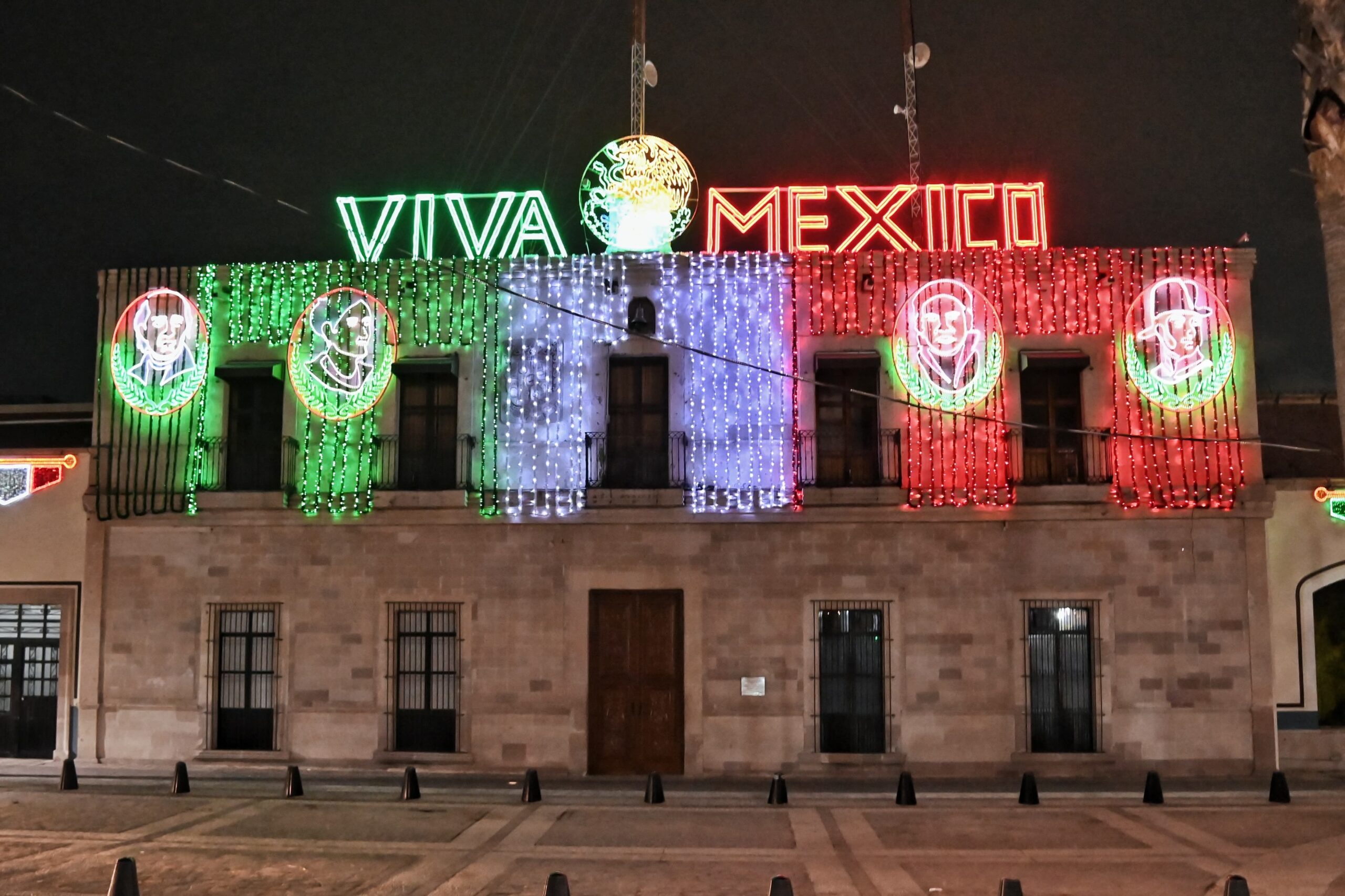 #JesusMaria realizó encendidos de luces por Fiestas Patrias