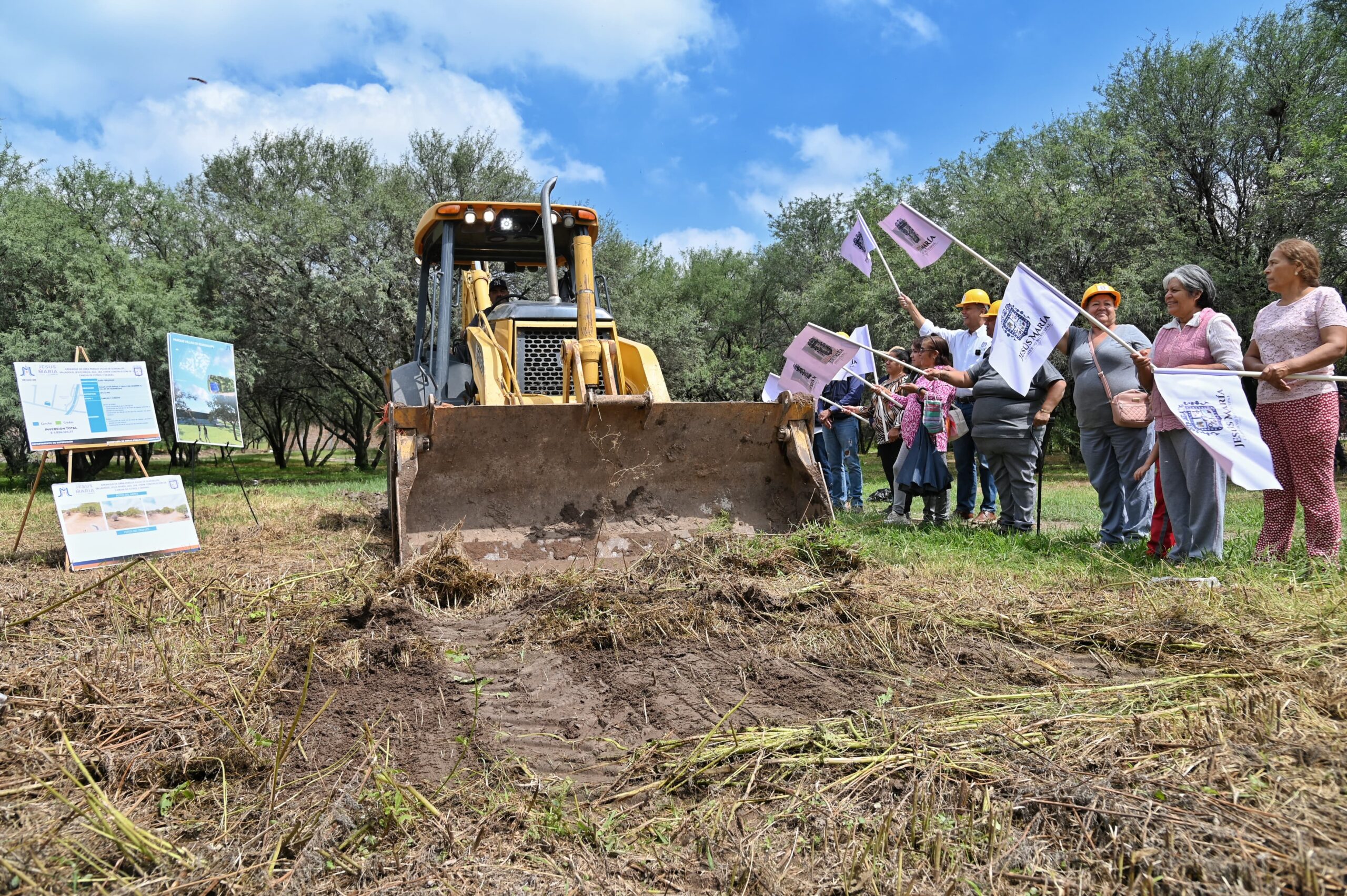 Habitantes de Valladolid contarán con una nueva cancha de fútbol: #JesusMaria