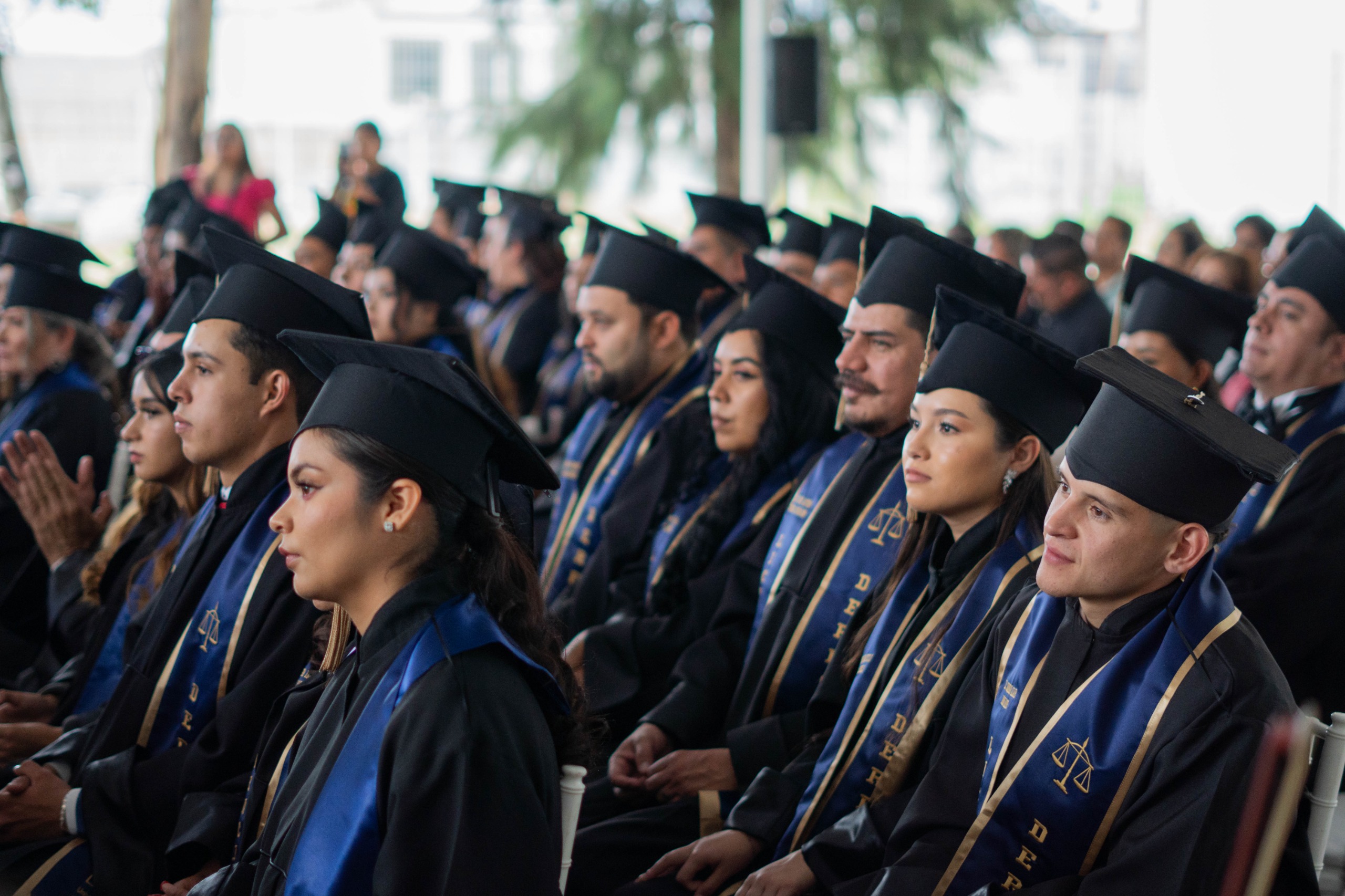 Se gradúa Primera Generación de la Universidad de la Ciudad de Ags: #JesusMaria