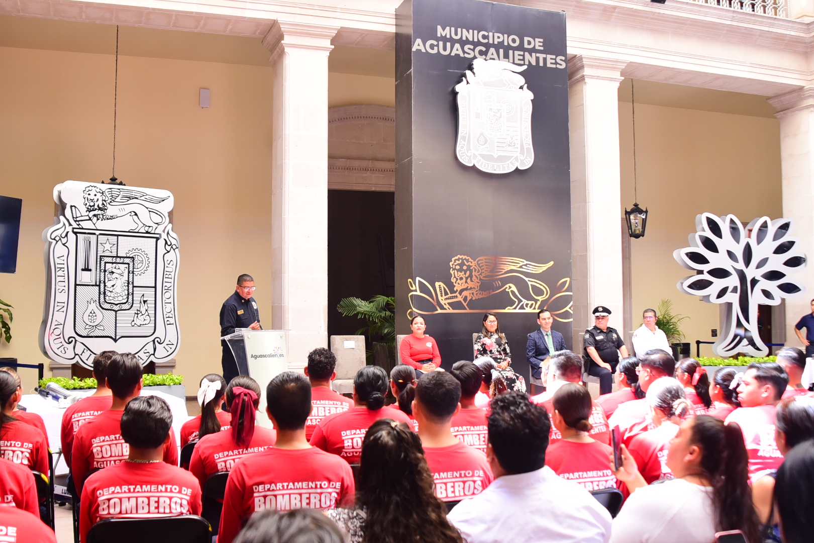 Conmemora @MunicipioAgs el Día Nacional del Bombero