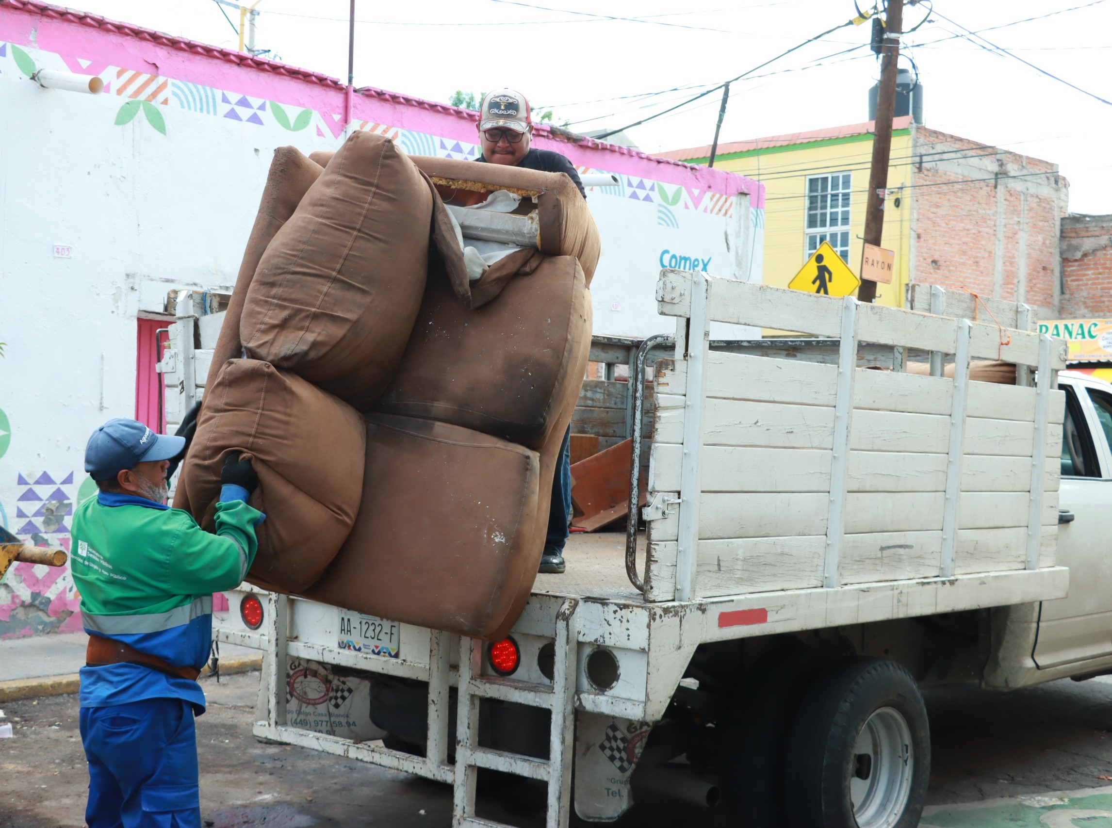 Arranca @MunicipioAgs programa de recolección de muebles de desecho