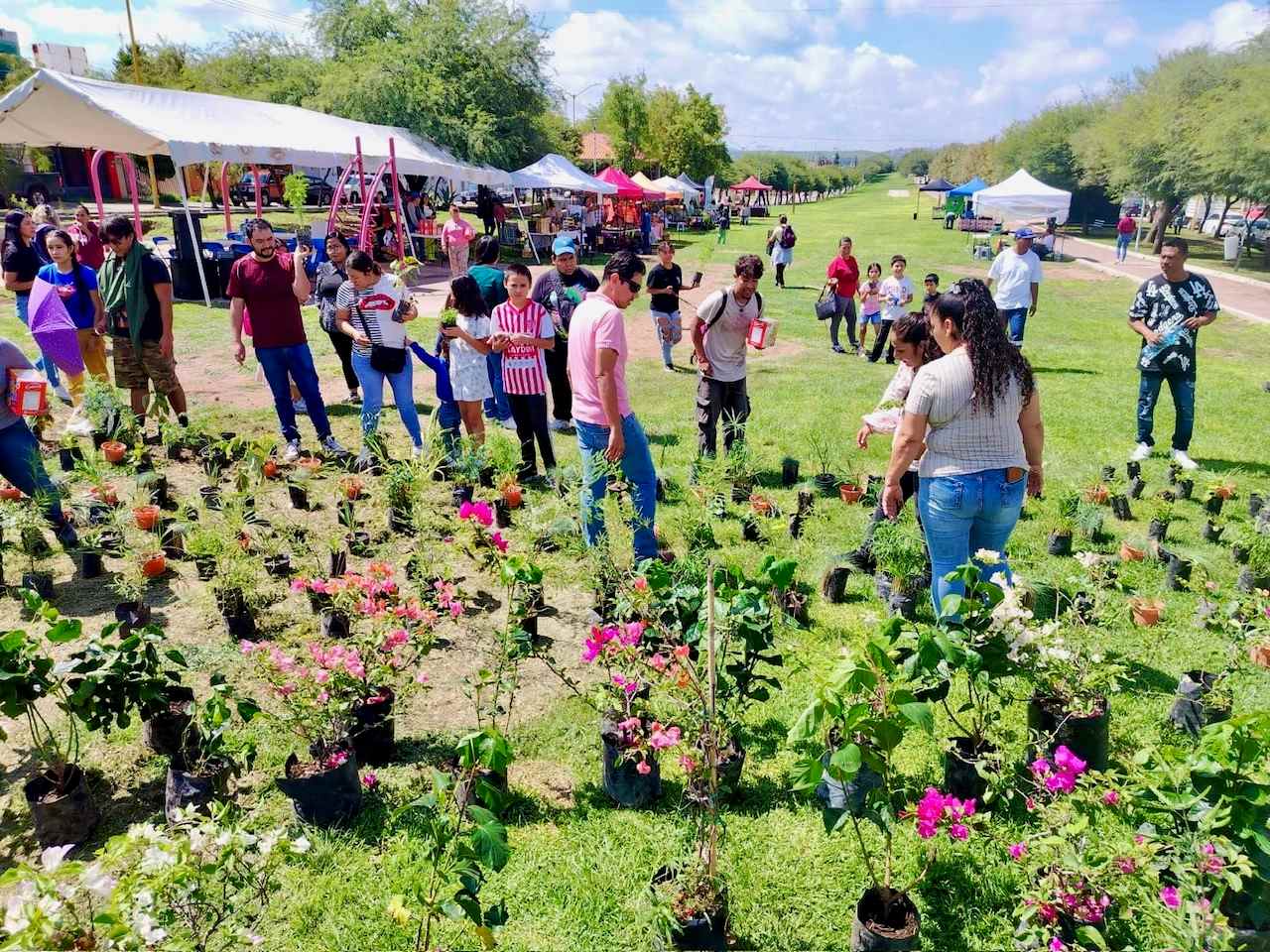 Segunda Edición de Expo Ambiental en la Línea Verde: @MunicipioAgs